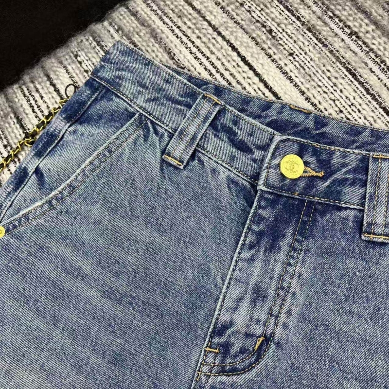 Ch**el jeans